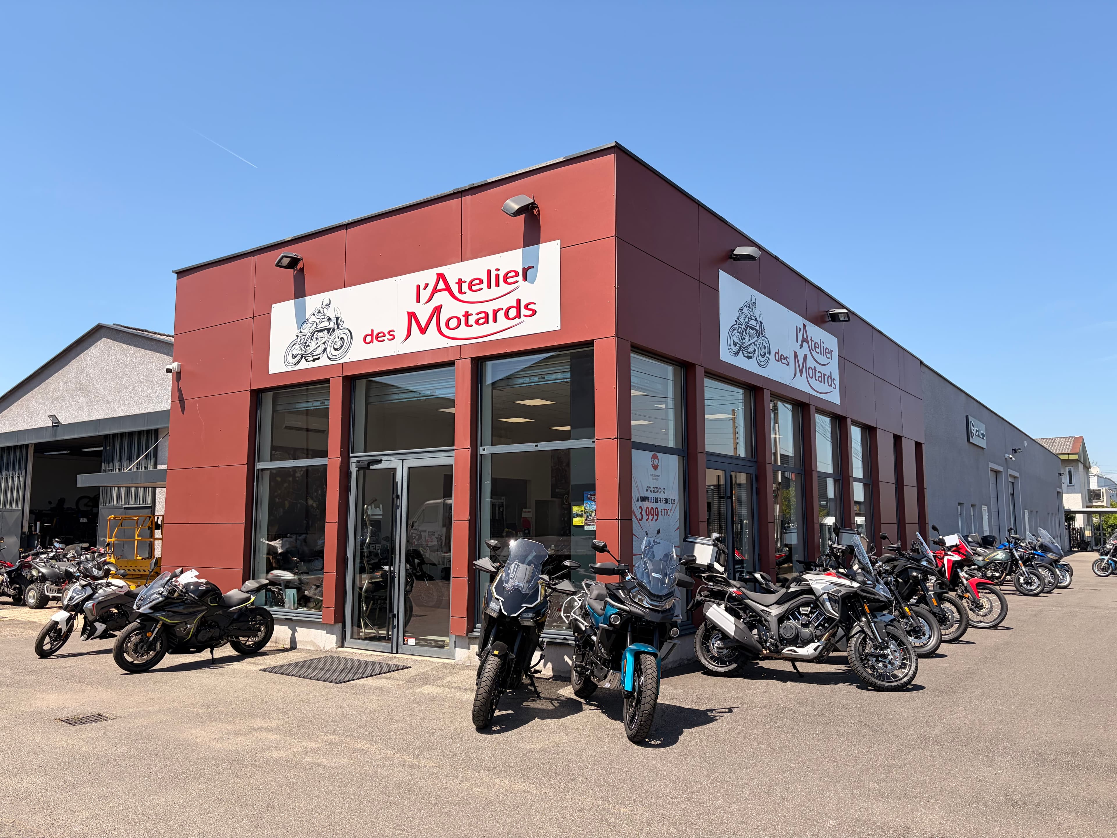 Atelier moto de L'Atelier des Motards à Villefranche-sur-Saône, en Beaujolais