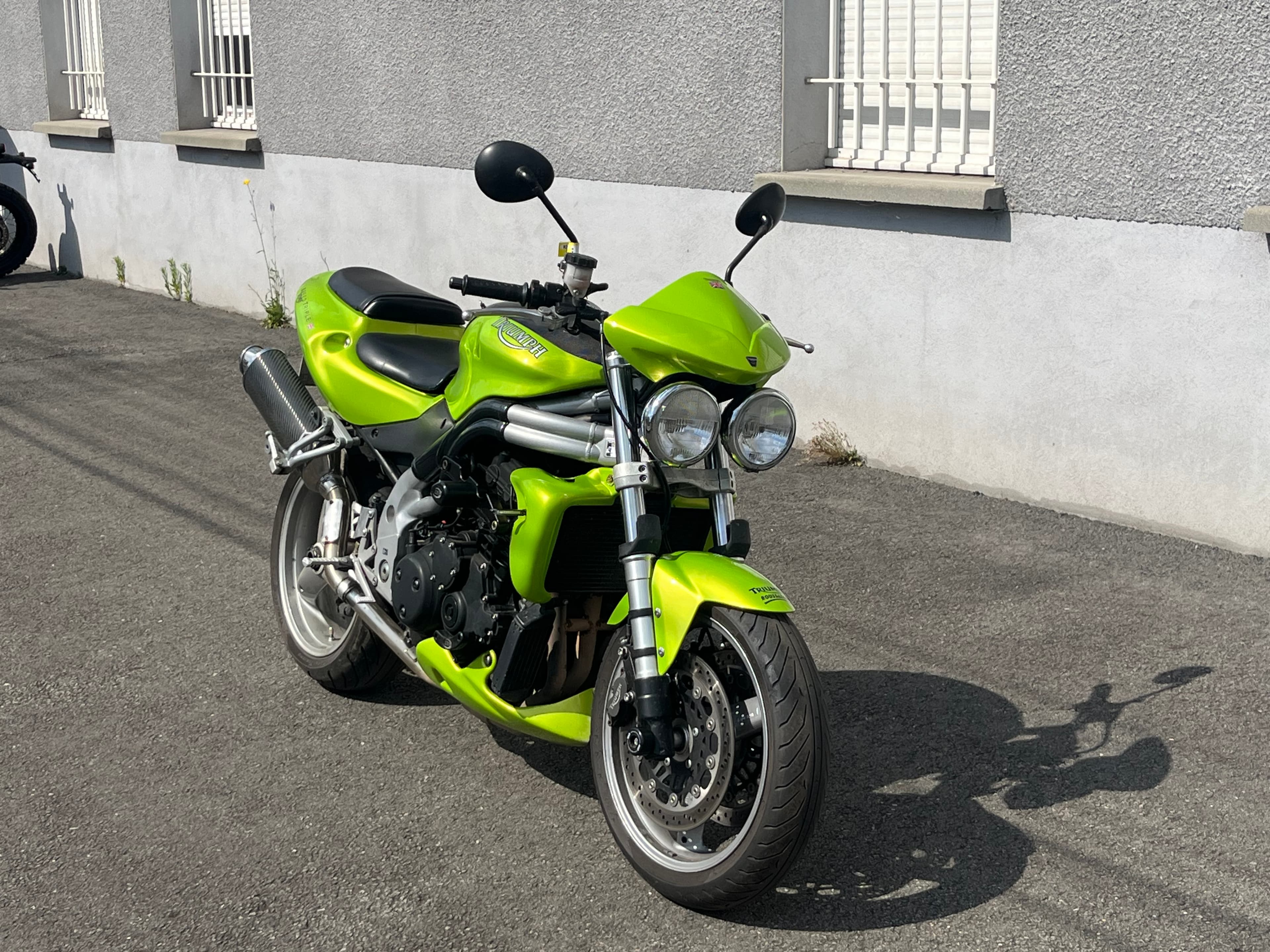 Triumph Speed Triple 955i 2003 d'occasion — L'Atelier des Motards, Villefranche