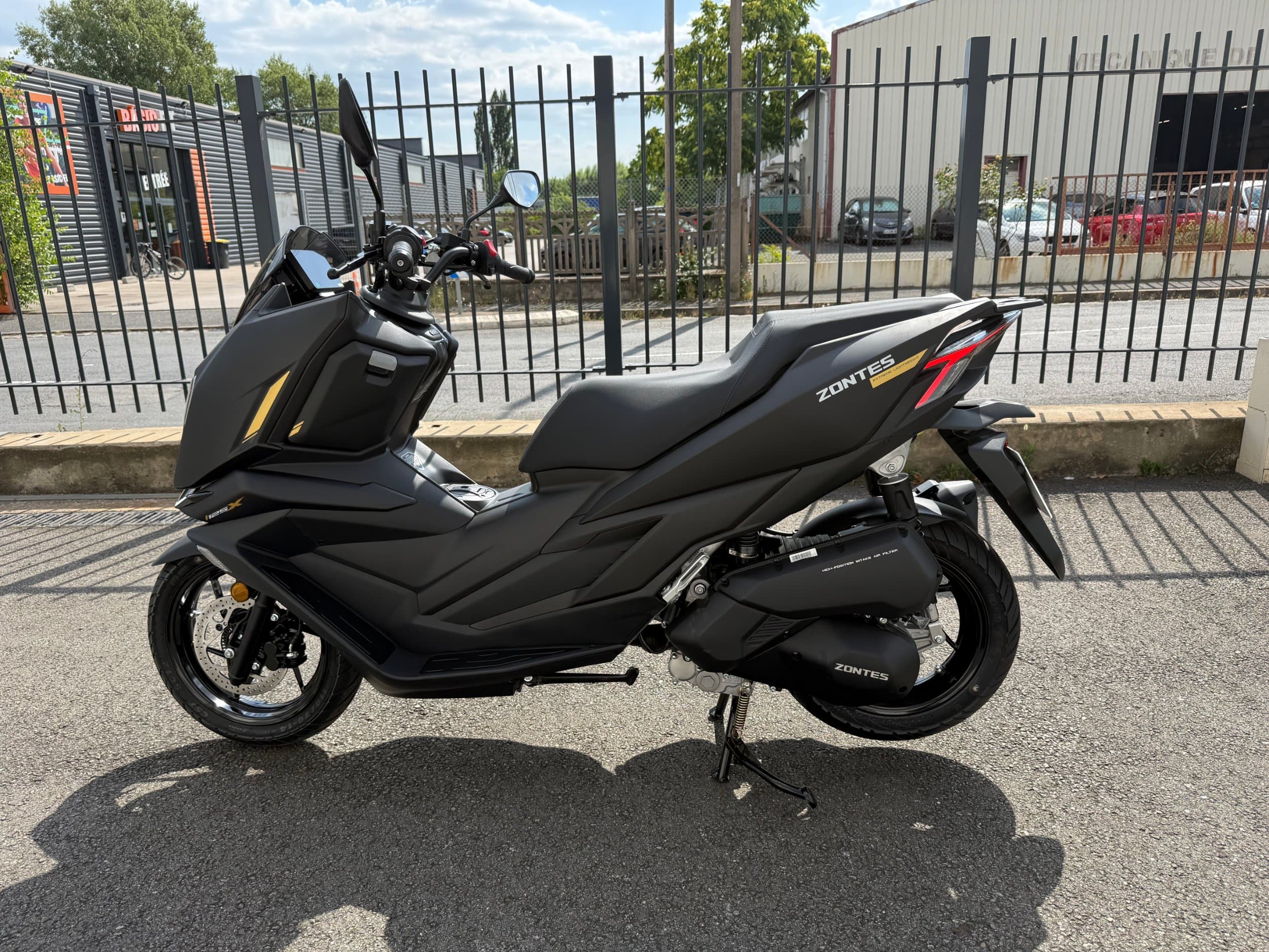 Zontes 125 X 2026 neuve — L'Atelier des Motards, Villefranche-sur-Saône — vue 4