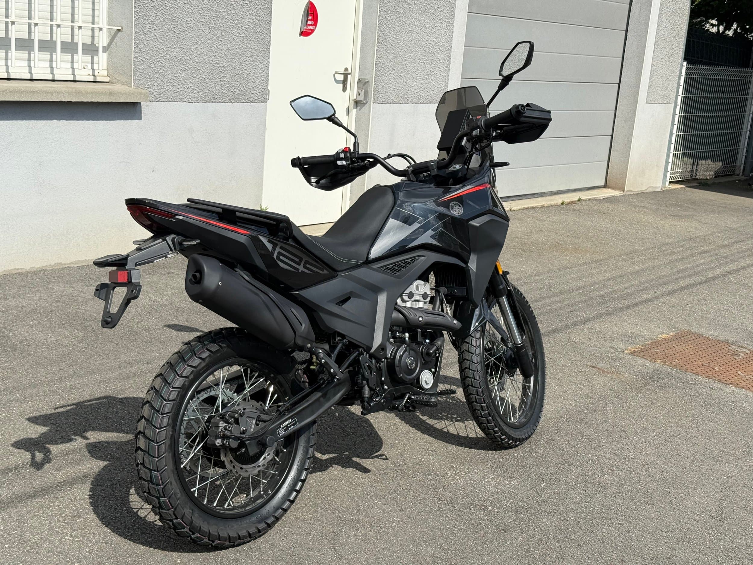 Morbidelli T 125 X 2026 neuve — L'Atelier des Motards, Villefranche-sur-Saône — vue 3