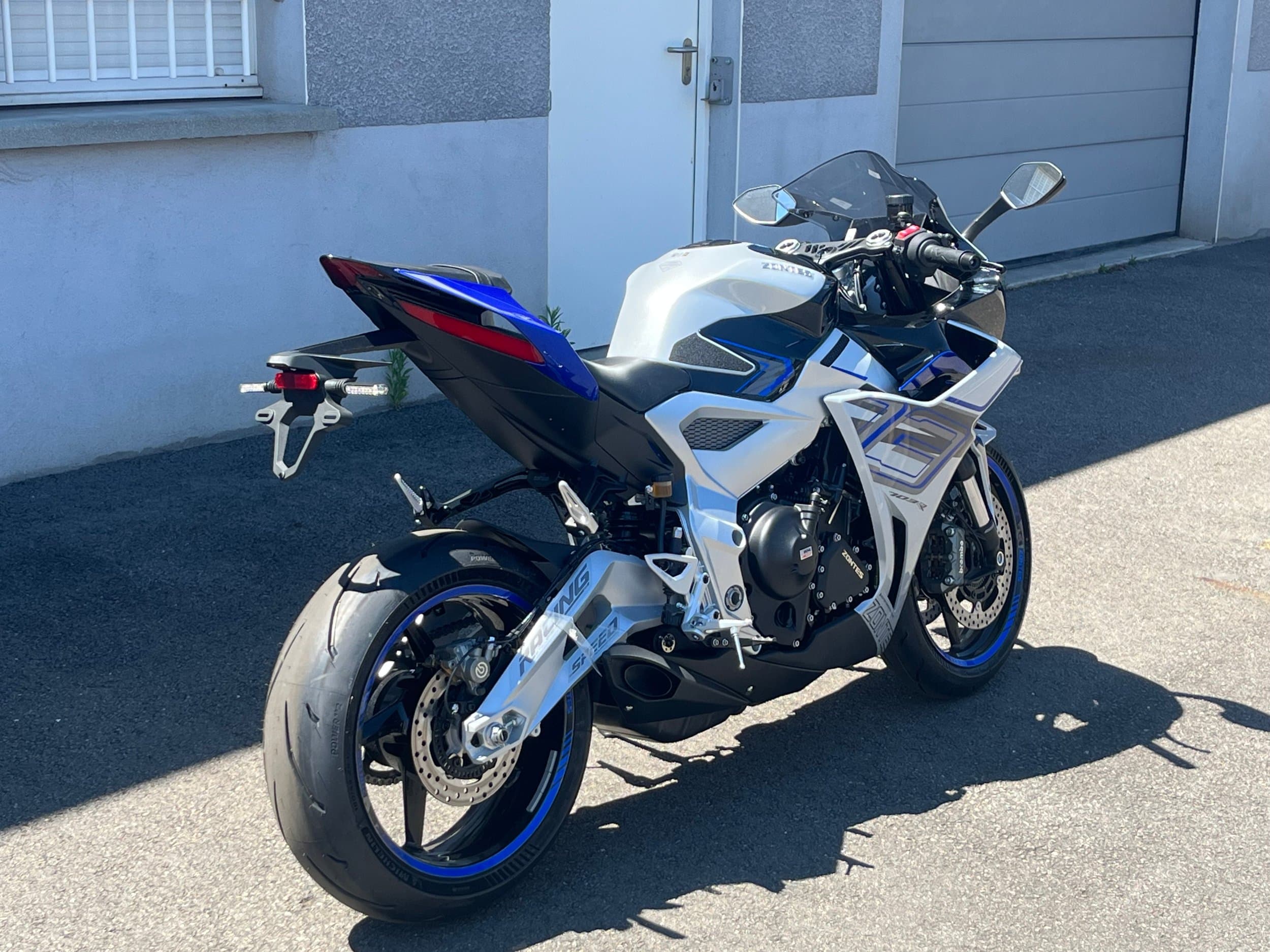 Zontes 703RR Brembo 2026 neuve — L'Atelier des Motards, Villefranche-sur-Saône — vue 3