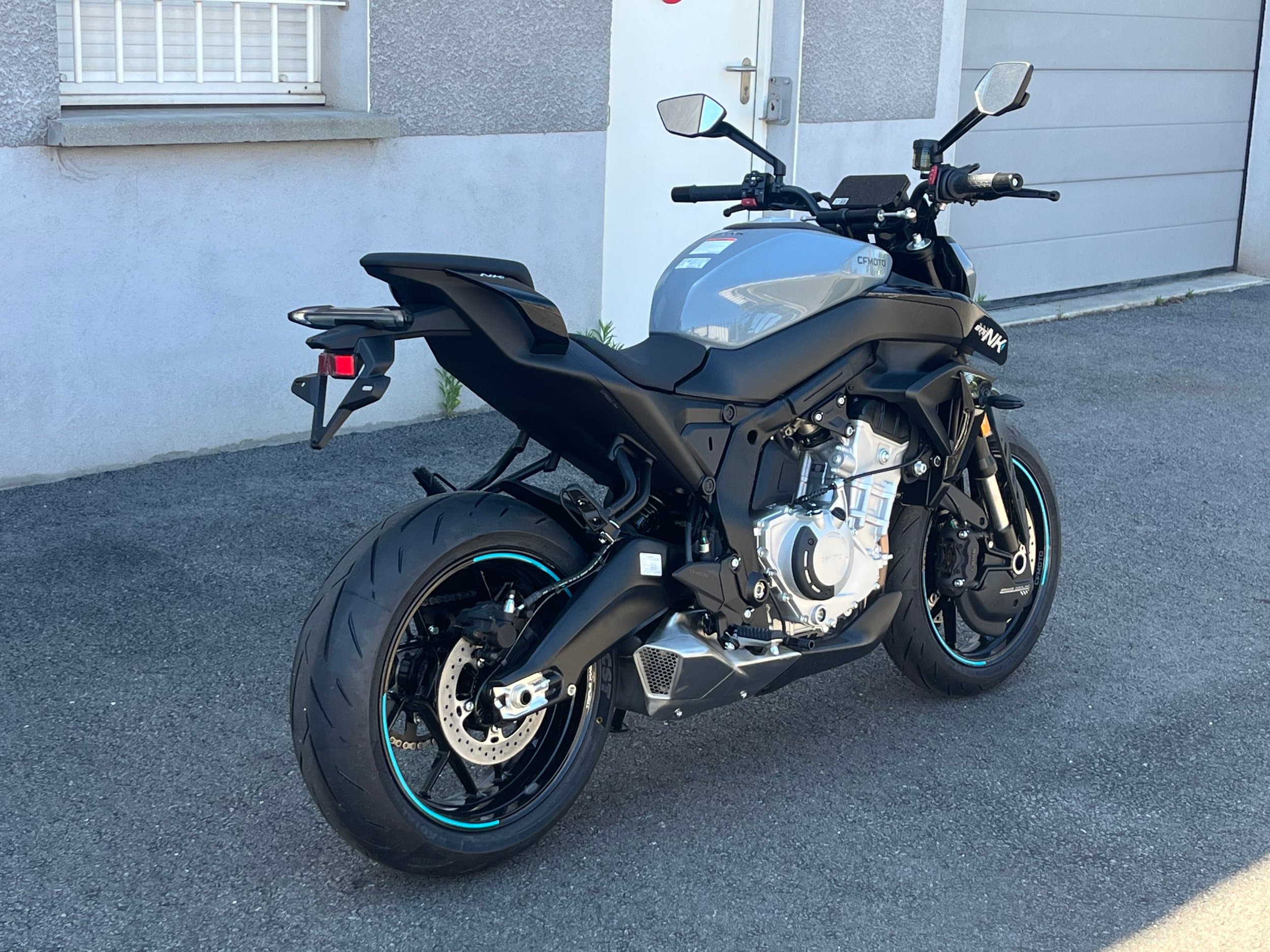 CFMOTO 675NK A2 2026 neuve — L'Atelier des Motards, Villefranche-sur-Saône — vue 3