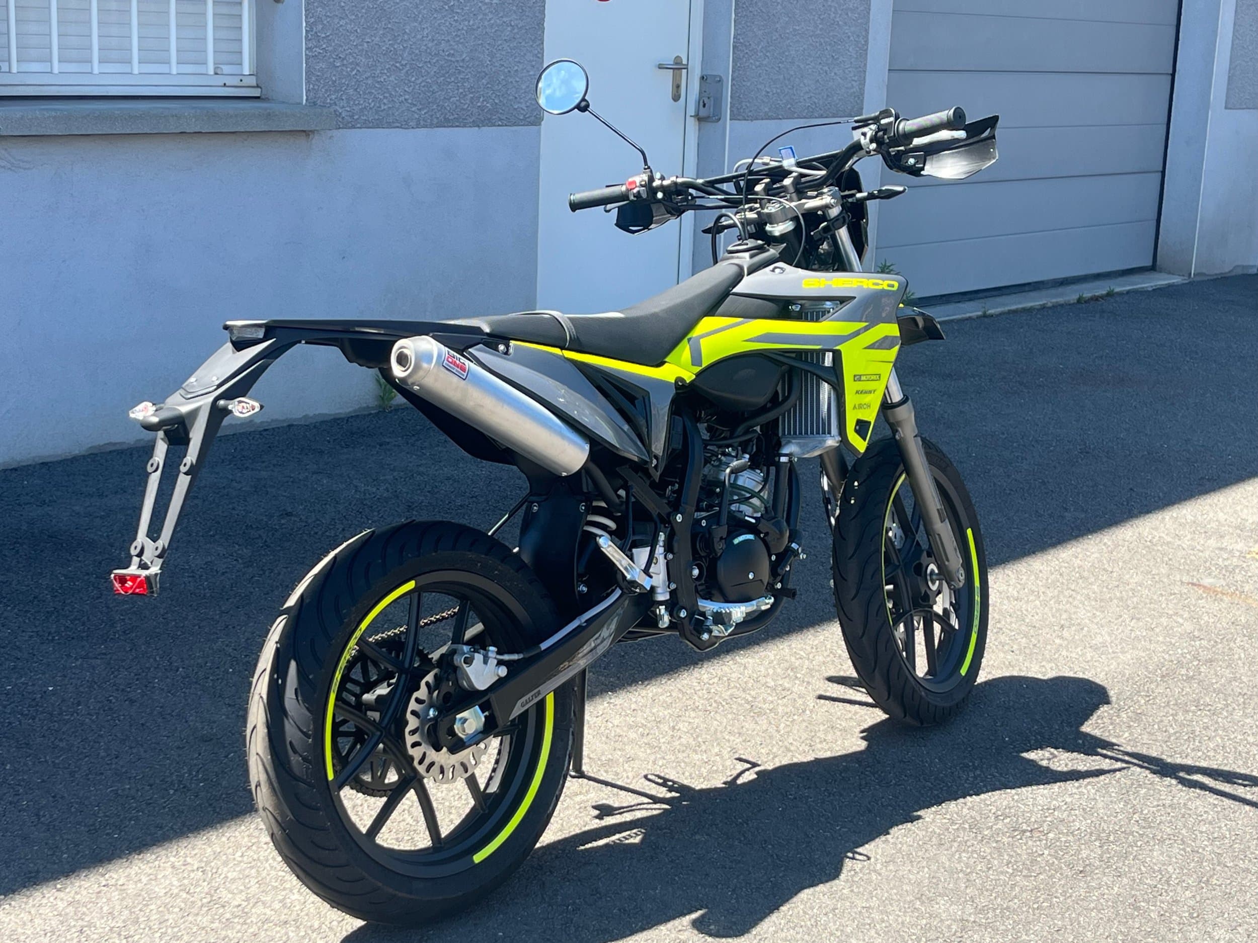 Sherco 50 SM STD SILVER 2026 neuve — L'Atelier des Motards, Villefranche-sur-Saône — vue 3