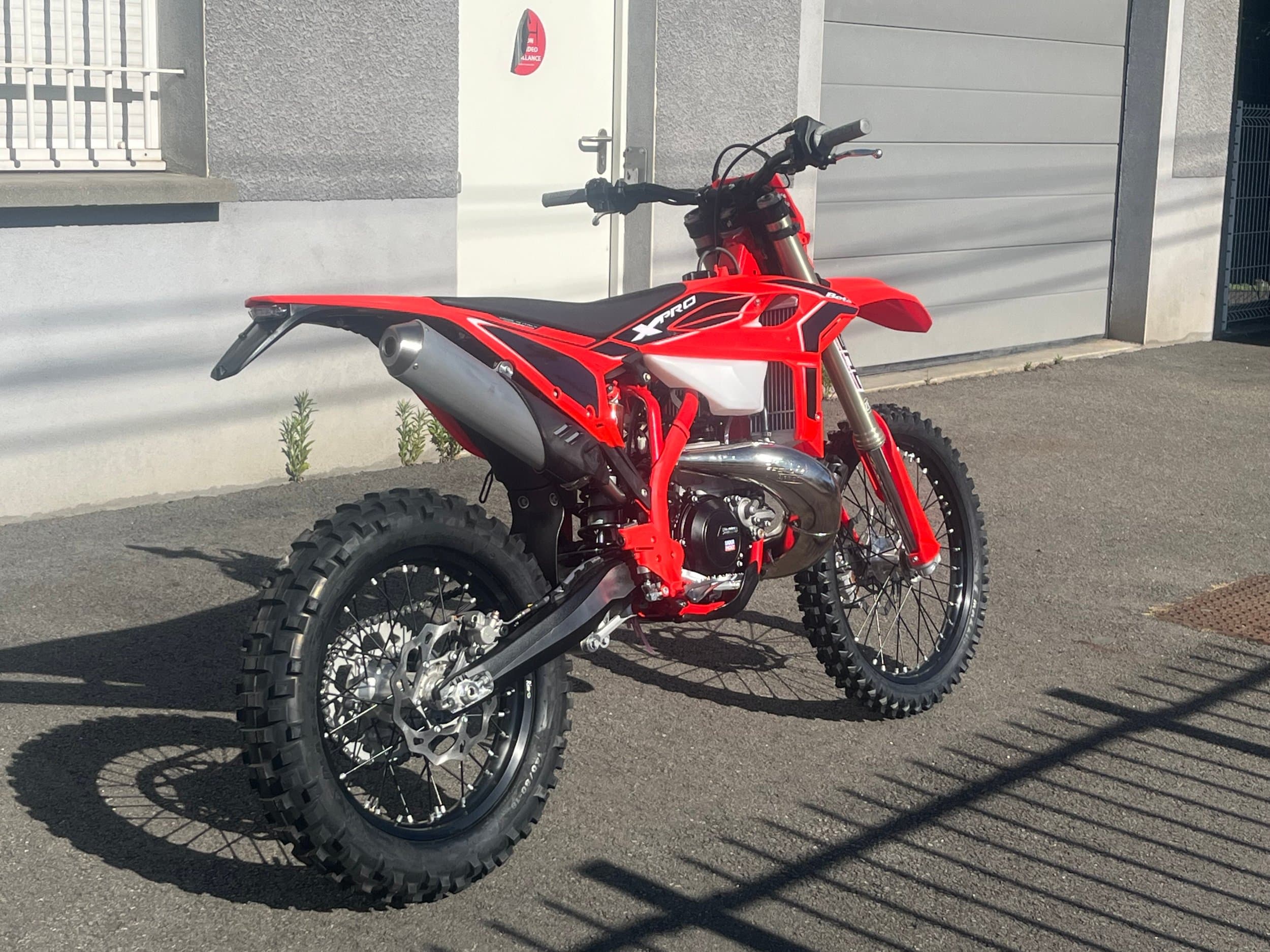 Beta Xpro 250 2t 2026 neuve — L'Atelier des Motards, Villefranche-sur-Saône — vue 3