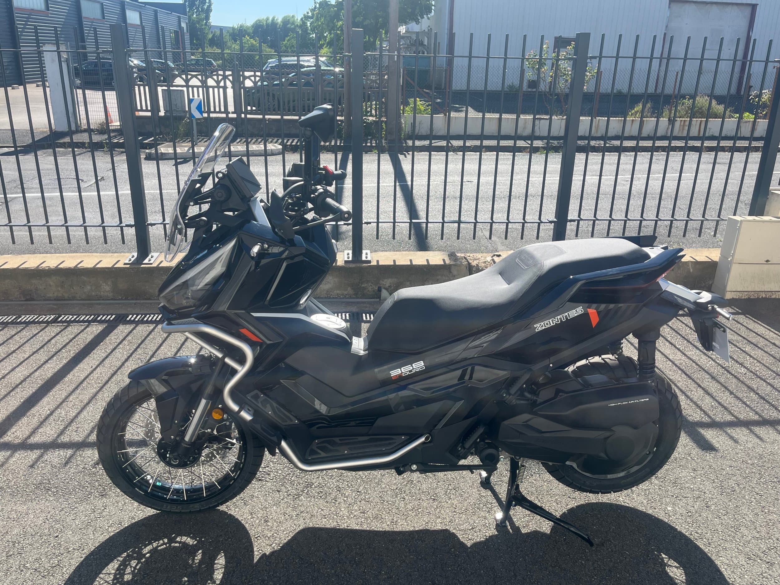 Zontes 368G 2026 neuve — L'Atelier des Motards, Villefranche-sur-Saône — vue 4