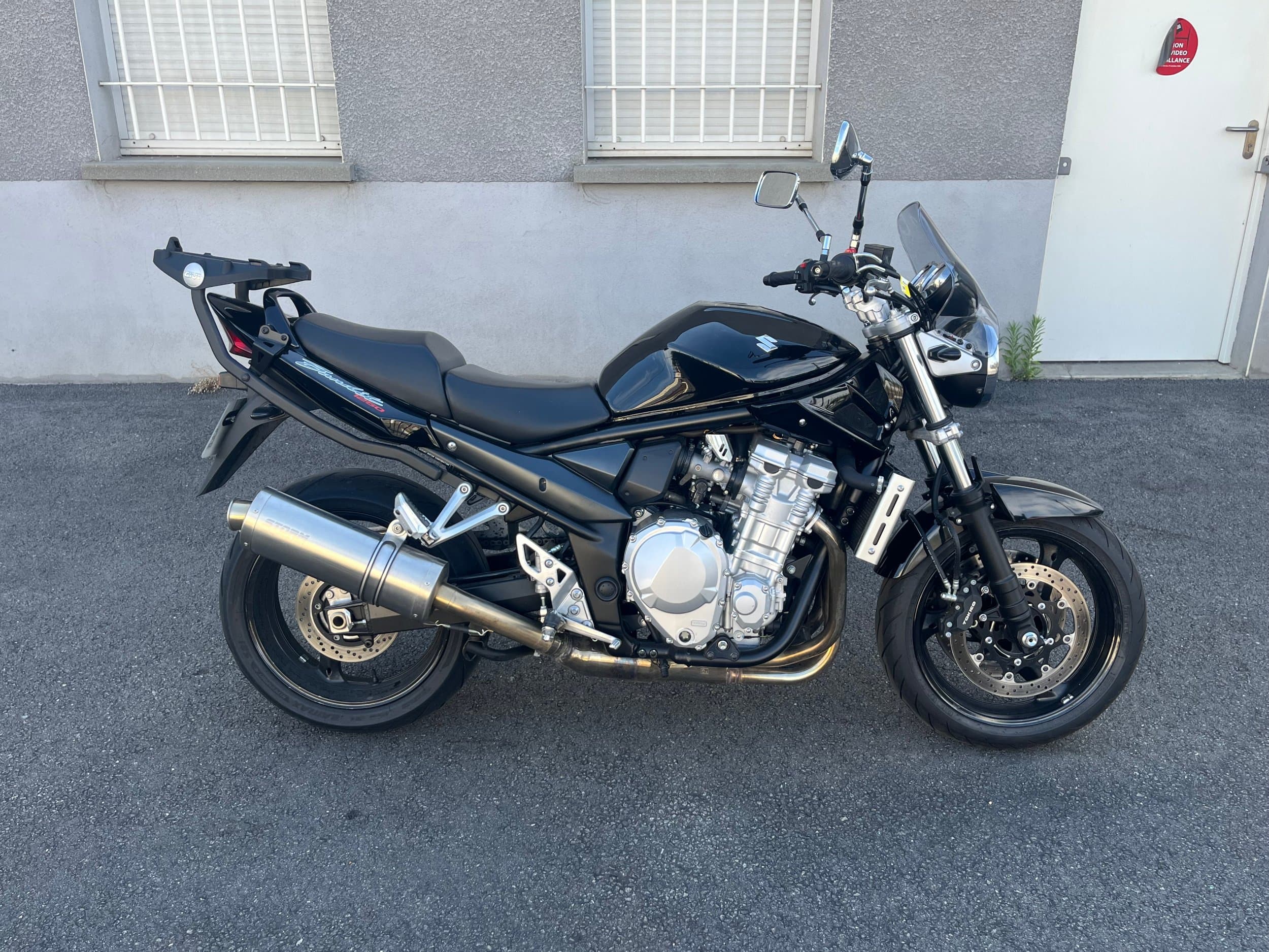 Suzuki Bandit 1250 2009 d'occasion — L'Atelier des Motards, Villefranche-sur-Saône — vue 2