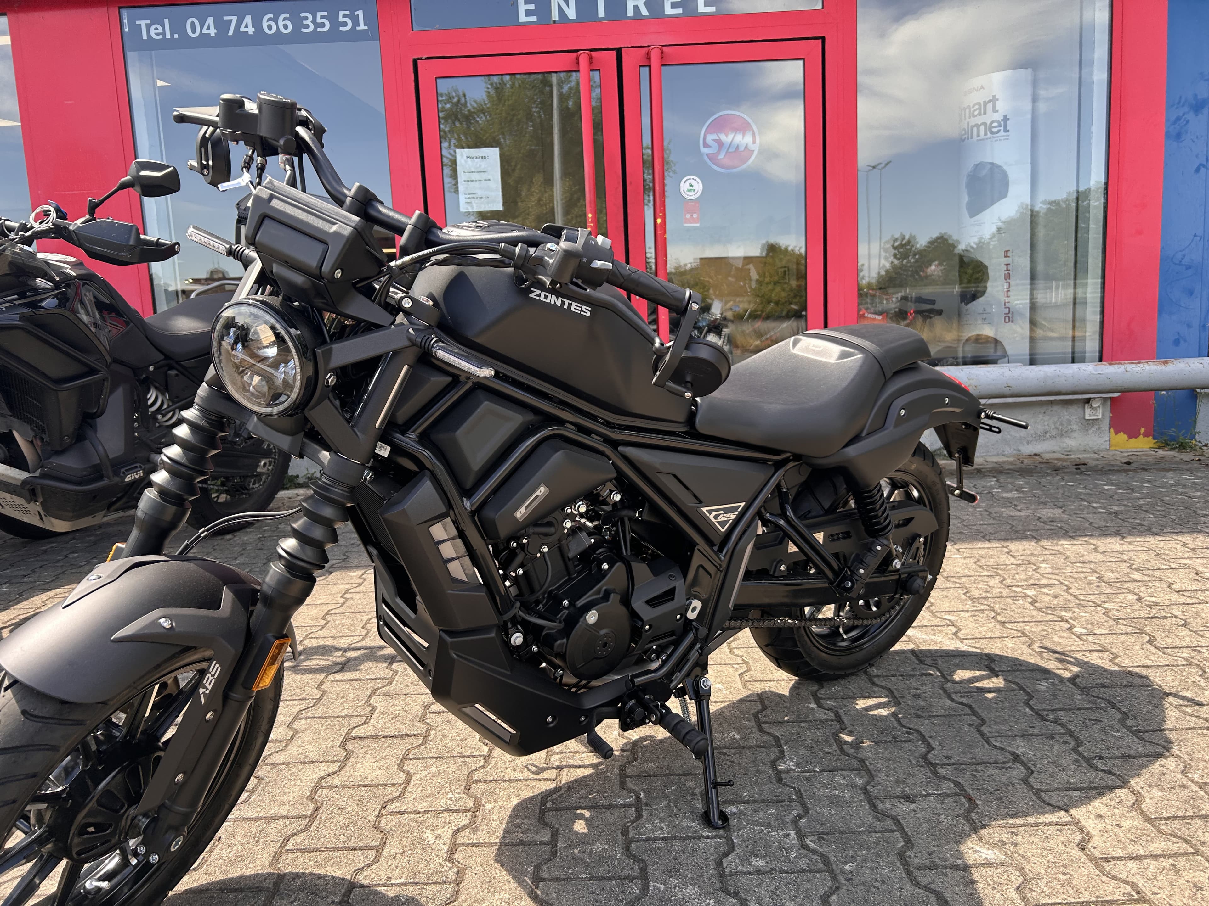 Zontes 😉 ZONTES 125 C CRUISER 2026 – OFFRE PROMO EXCEPTIONNELLE 😉 2026 neuve — L'Atelier des Motards, Belleville-en-Beaujolais — vue 2