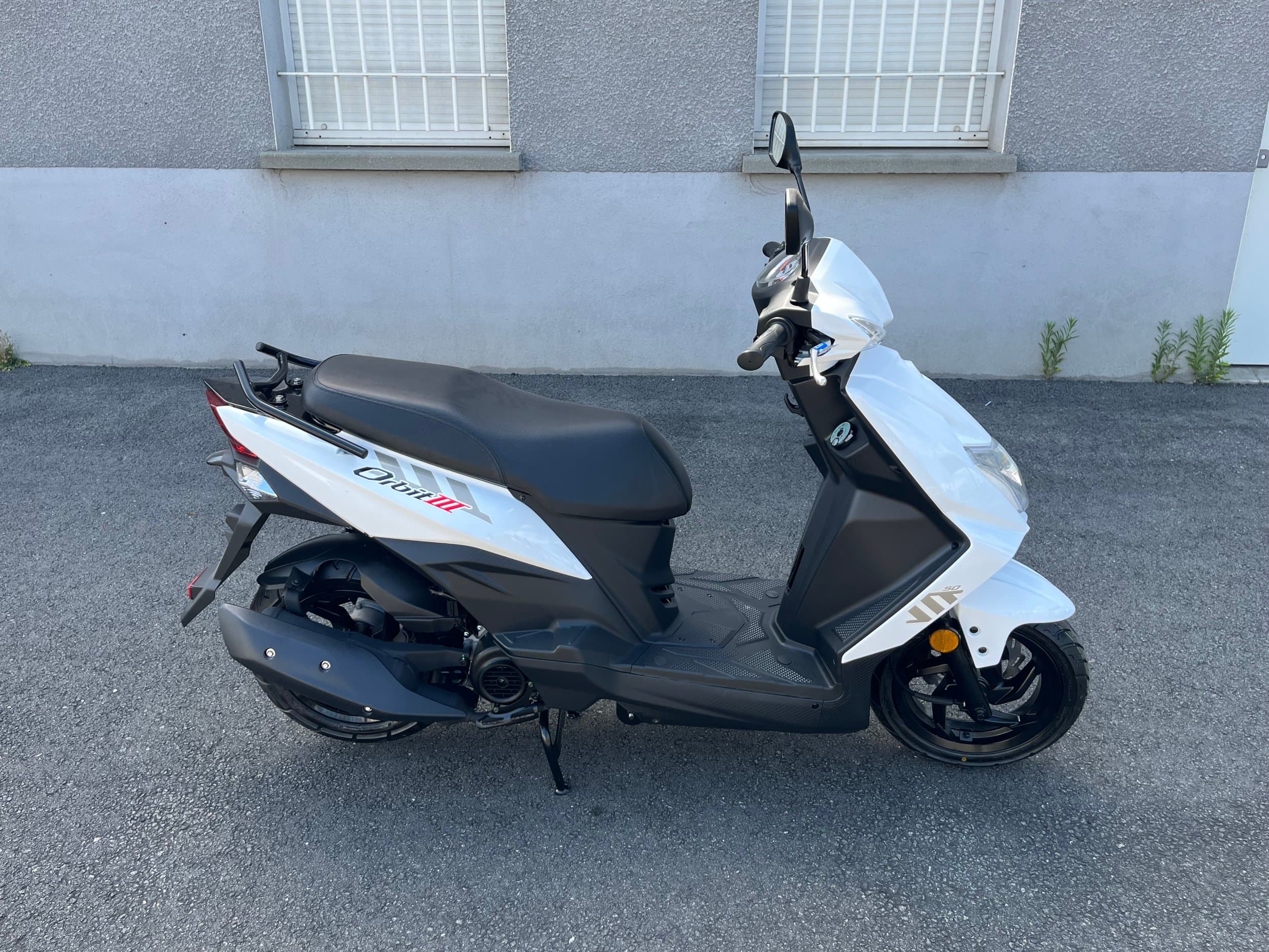 SYM ORBIT 3 50cc 2026 neuve — L'Atelier des Motards, Villefranche-sur-Saône — vue 2