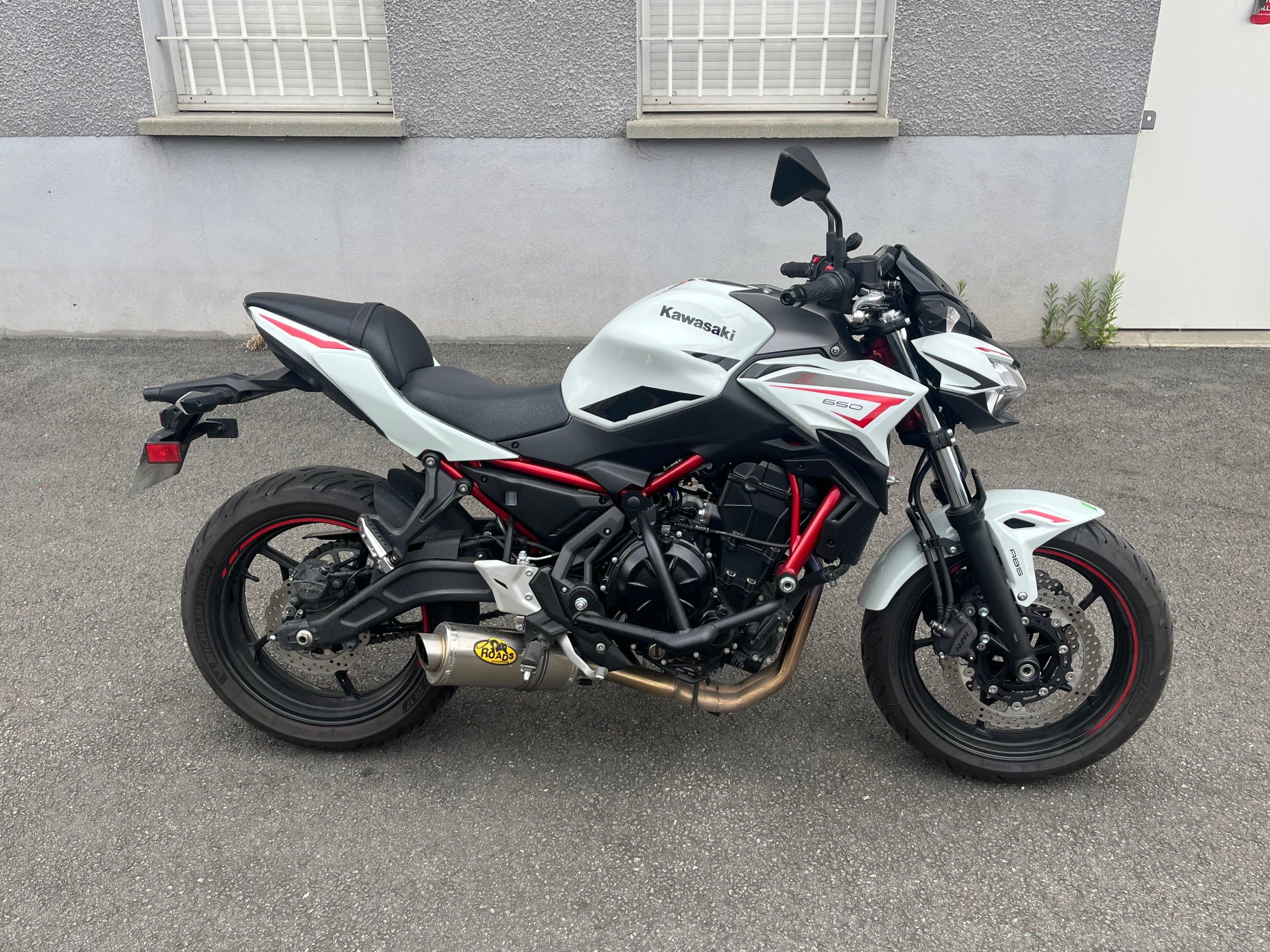 Kawasaki Z650 2021 d'occasion — L'Atelier des Motards, Villefranche-sur-Saône — vue 2