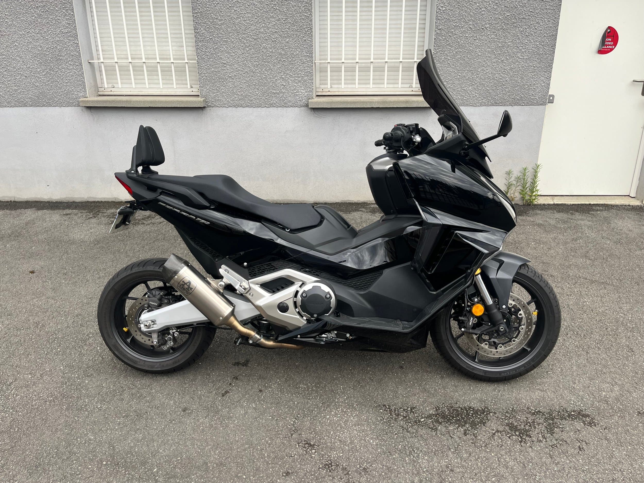 Honda Forza 750 2021 d'occasion — L'Atelier des Motards, Villefranche-sur-Saône — vue 2