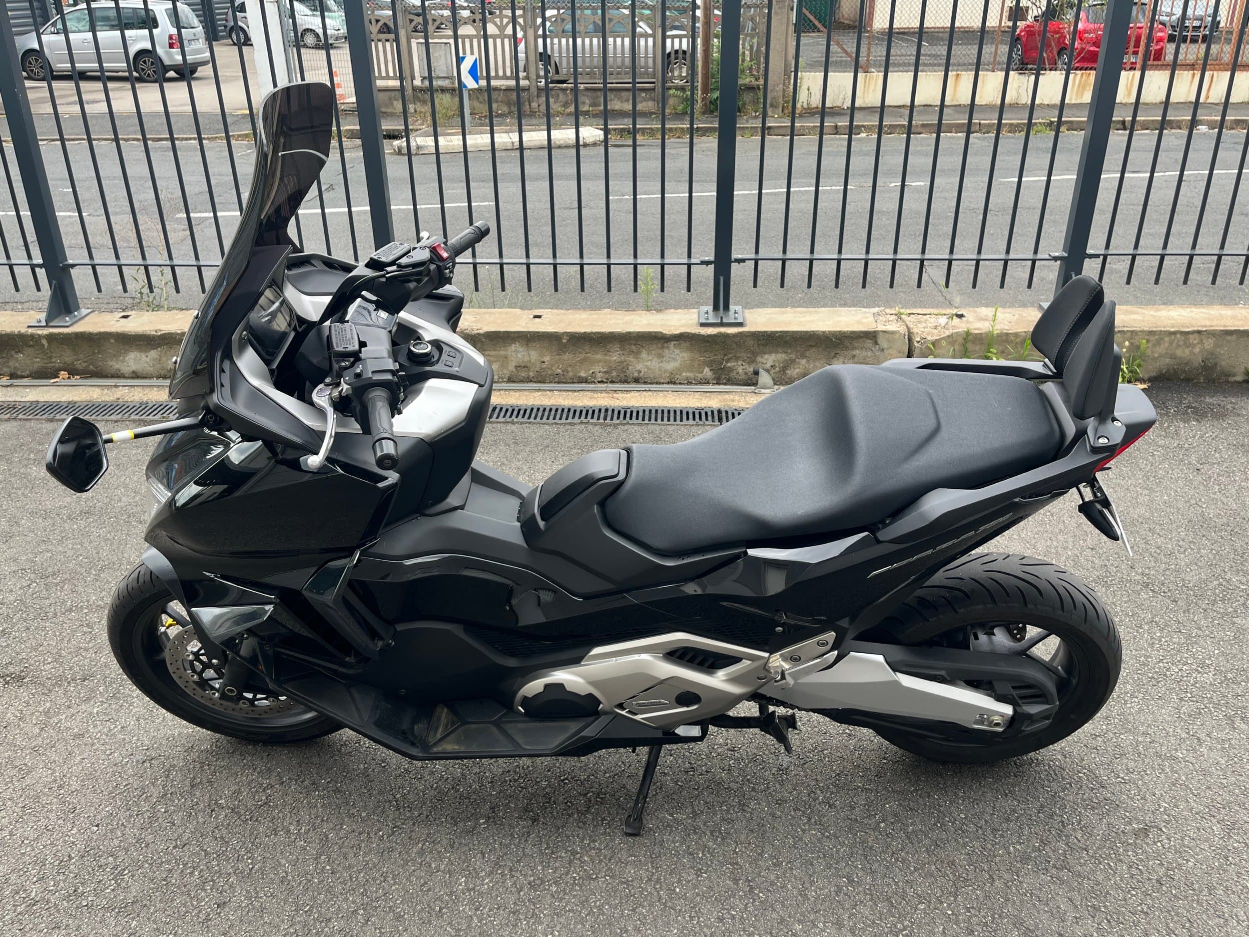 Honda Forza 750 2021 d'occasion — L'Atelier des Motards, Villefranche-sur-Saône — vue 4