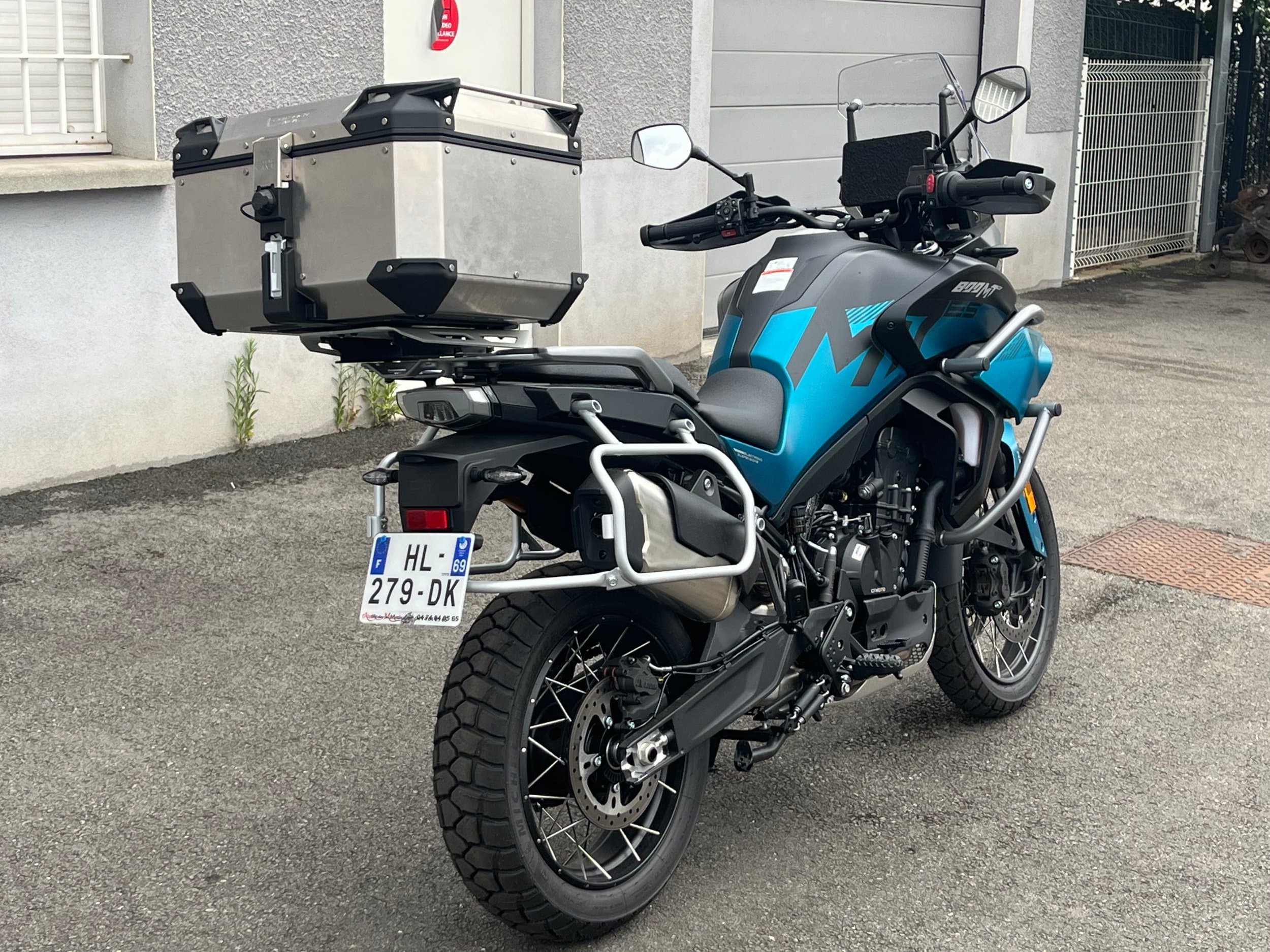 CFMOTO 800 MT-ES 2026 neuve — L'Atelier des Motards, Villefranche-sur-Saône — vue 3