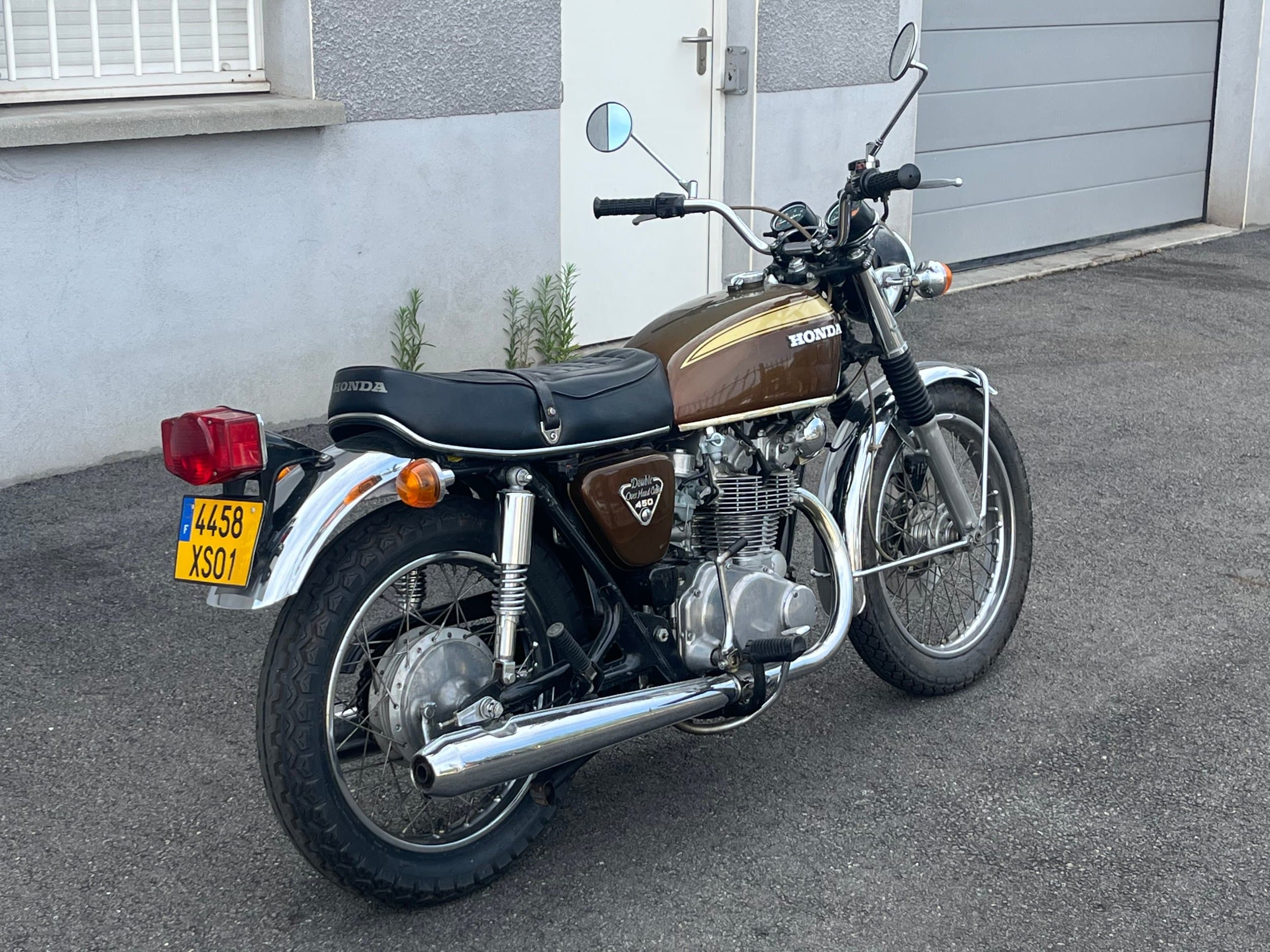 Honda CB 450 1972 d'occasion — L'Atelier des Motards, Villefranche-sur-Saône — vue 3