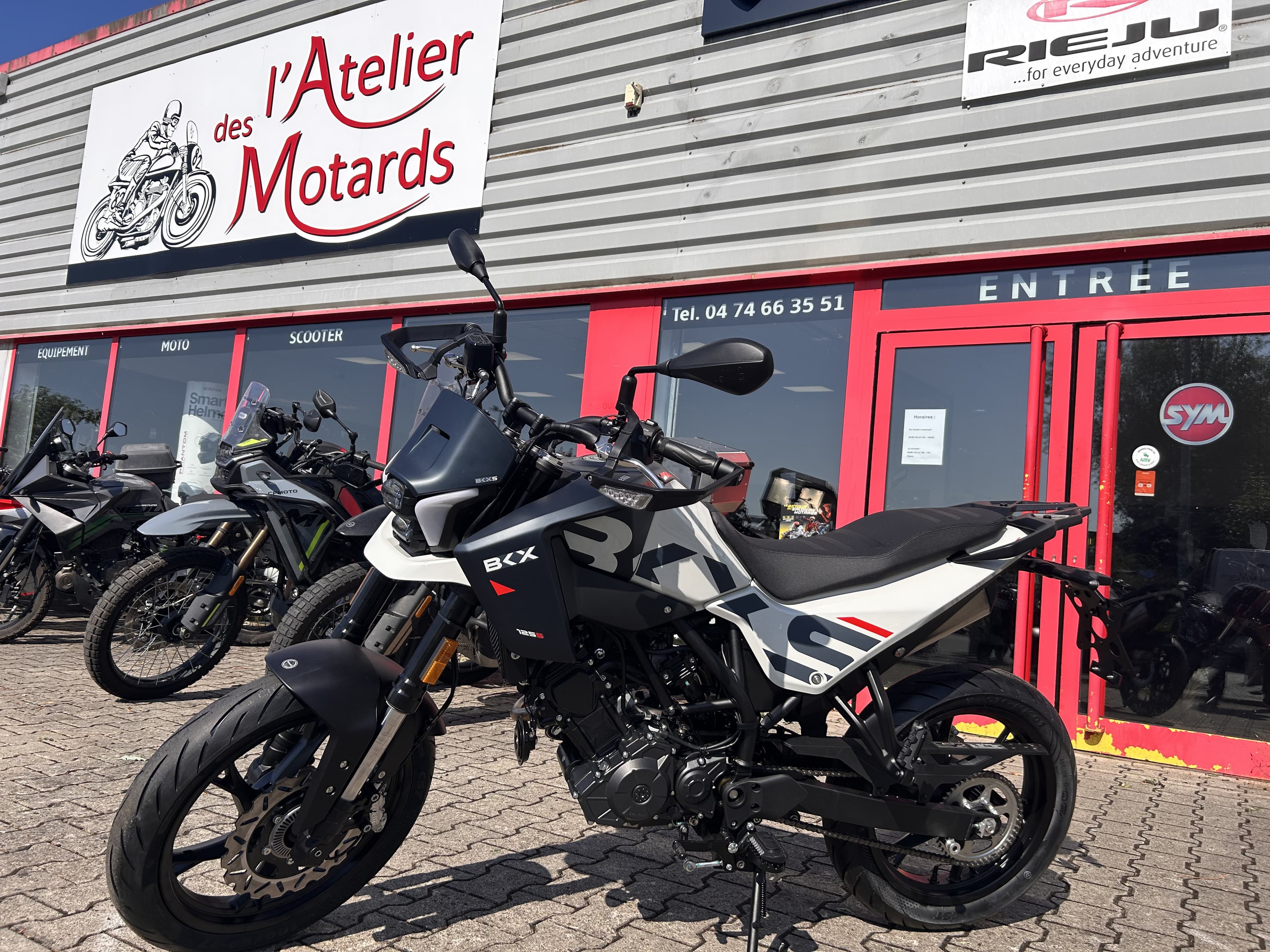 Benelli 😉 **BENELLI BKX 125 S 2026 – NEUVE, GARANTIE CONSTRUCTEUR** 😉 2026 neuve — L'Atelier des Motards, Villefranche
