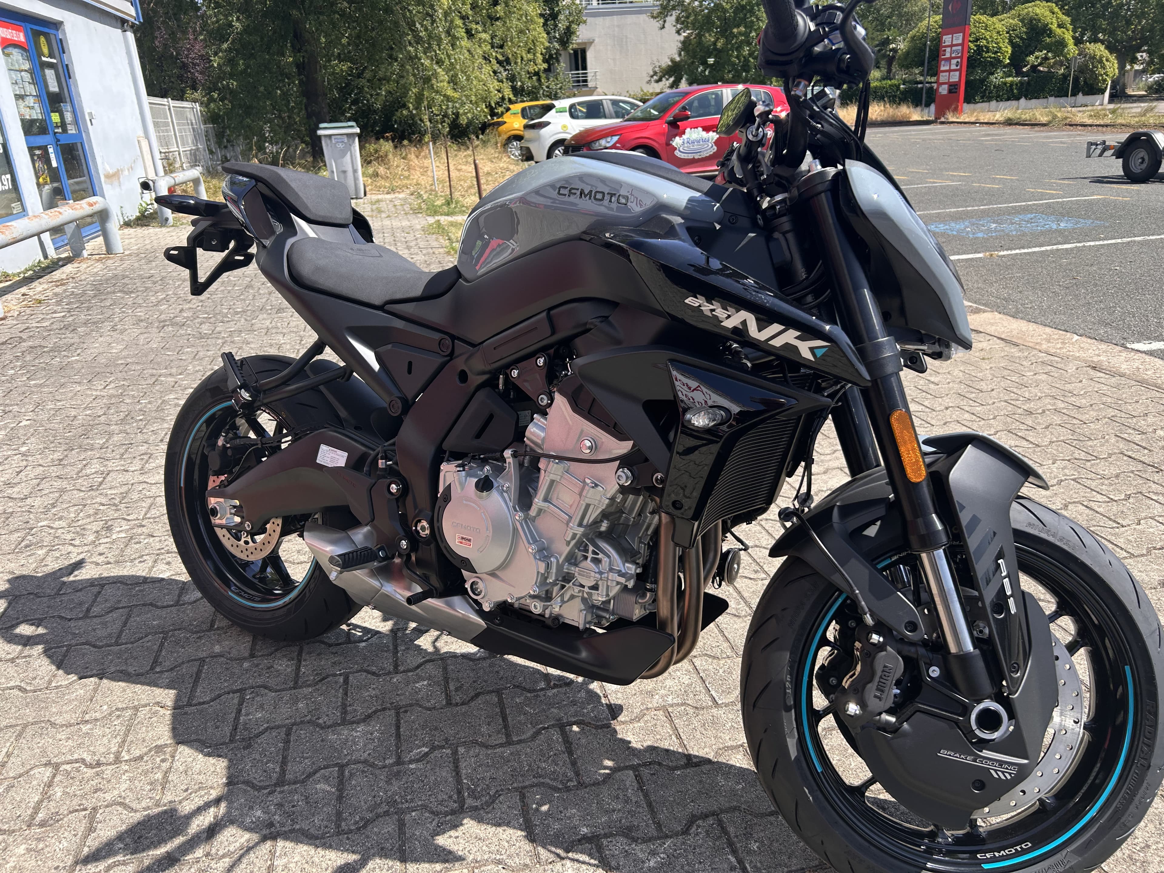 CFMOTO 😉 CFMOTO NK 675 – Comme neuve, seulement 275 km, garantie constructeur 😉 2026 d'occasion — L'Atelier des Motards, Belleville-en-Beaujolais — vue 4