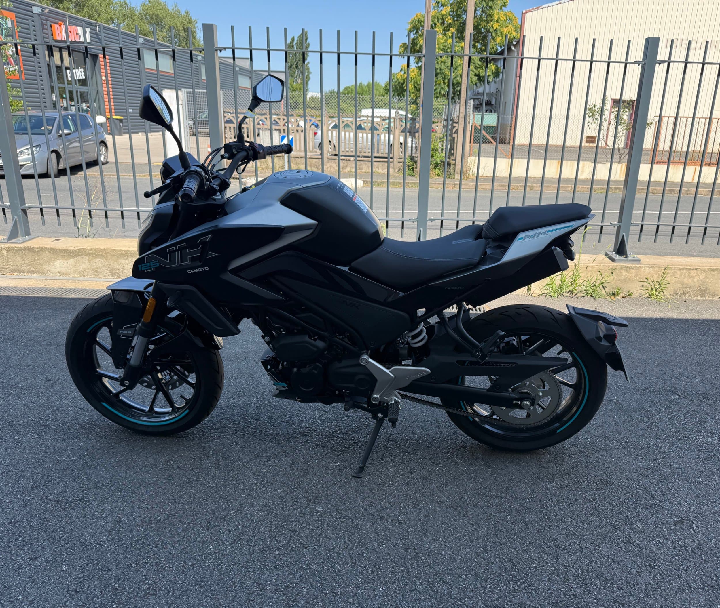CFMOTO 125 NK 2025 d'occasion — L'Atelier des Motards, Villefranche-sur-Saône — vue 4