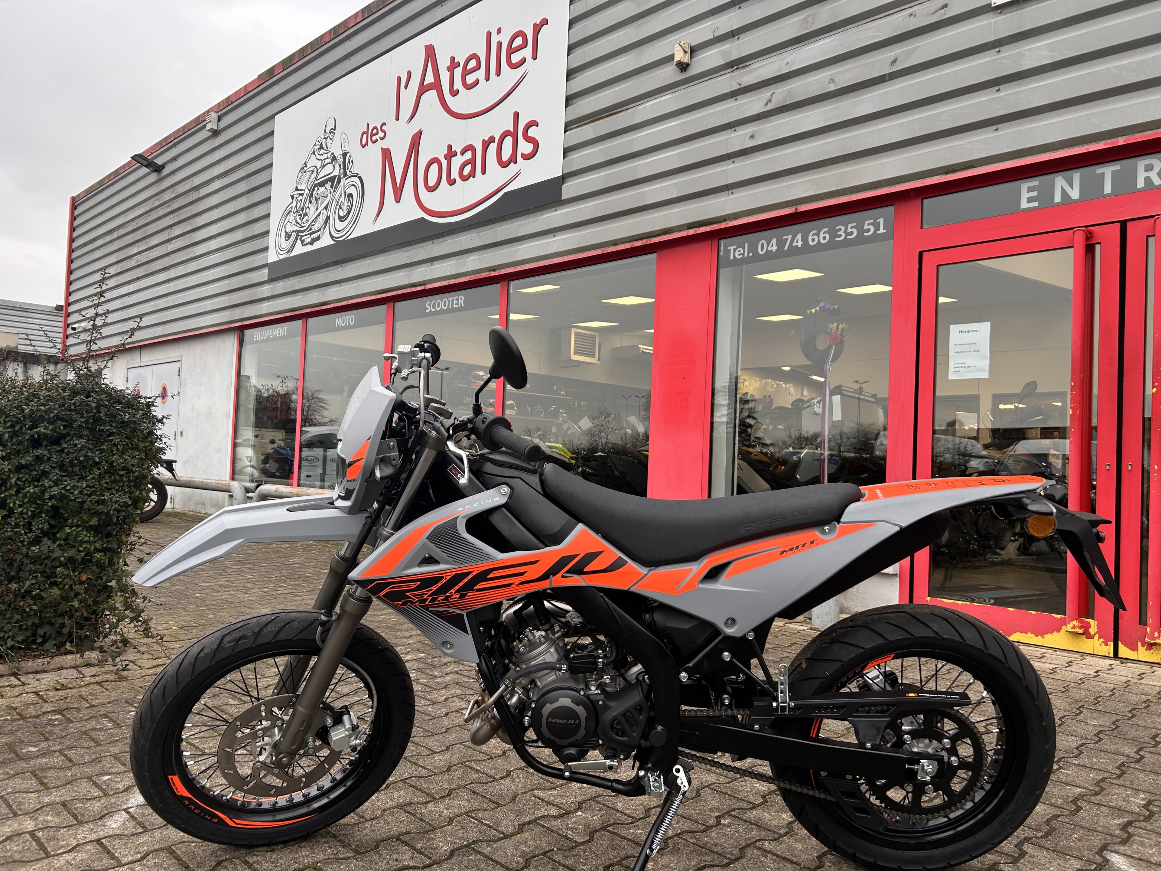 Rieju 😉rieju-mrt 50 low –moto surbaisse-état neuf - garantie 24 mois- 0 kms- financement possible😉 3 690 € 2026 neuve — L'Atelier des Motards, Belleville-en-Beaujolais