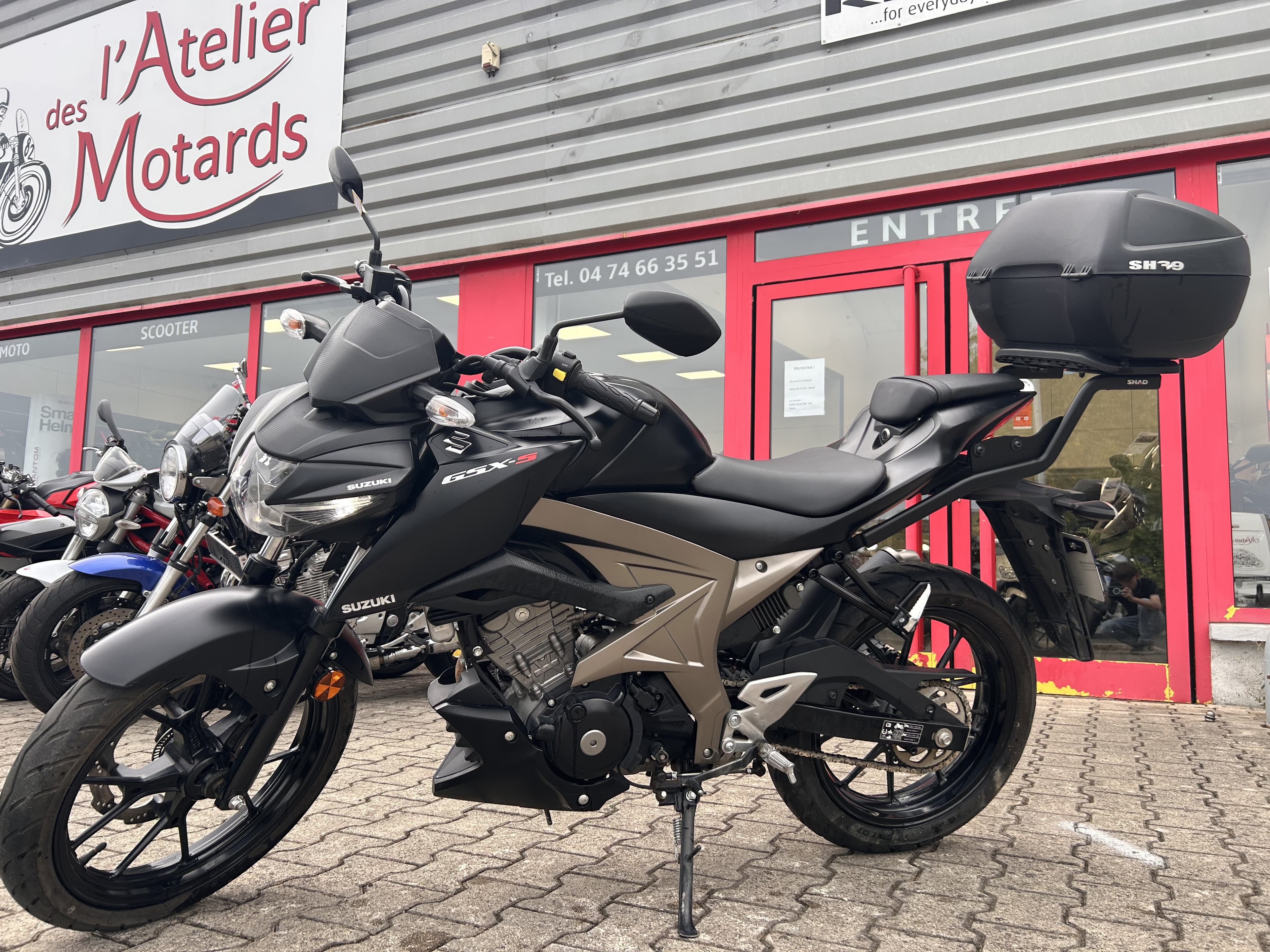 Suzuki SUZUKI GSX-S 125 – FAIBLE KILOMÉTRAGE – 2 182 KM 2018 d'occasion — L'Atelier des Motards, Belleville-en-Beaujolais — vue 2