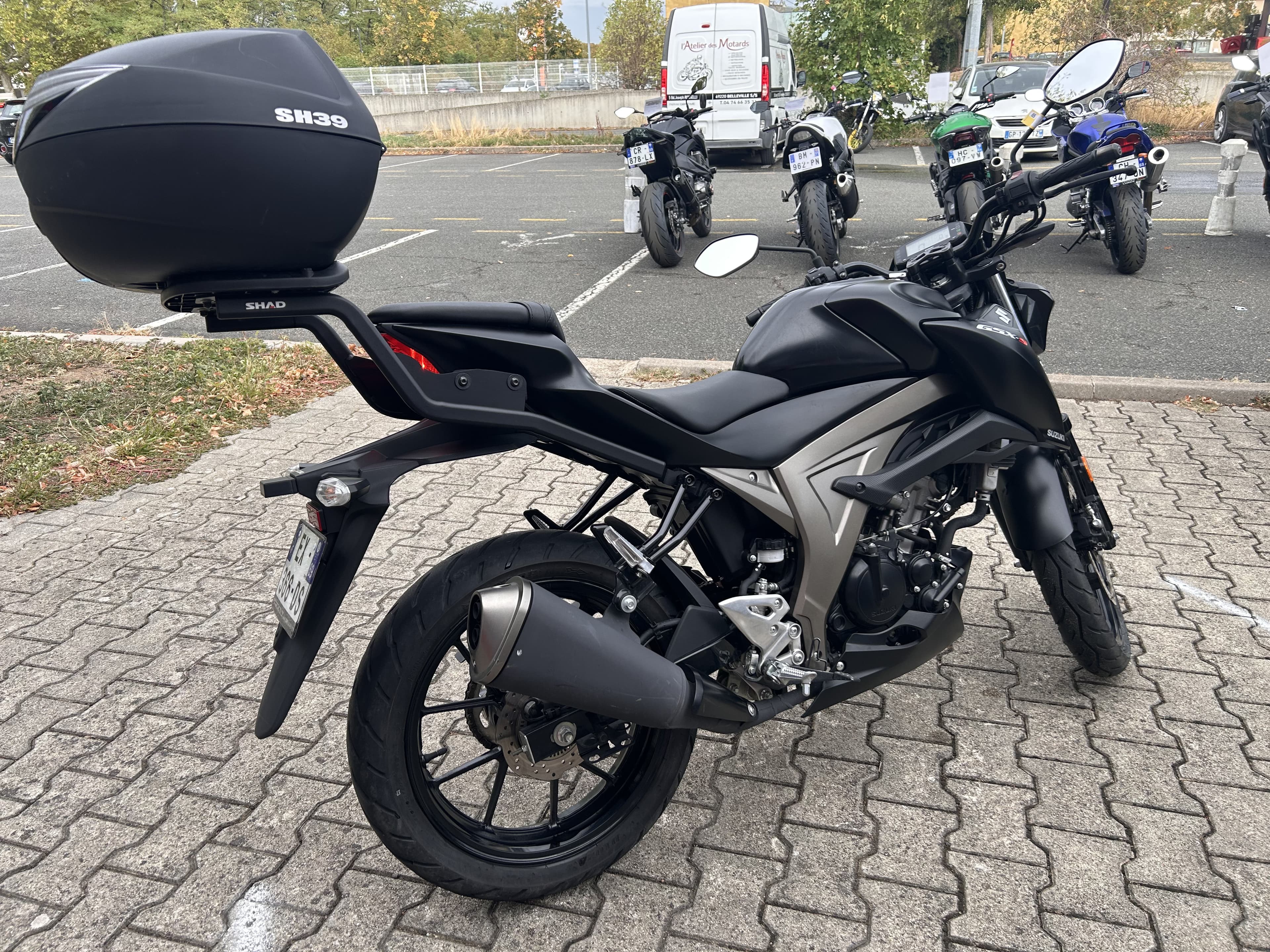 Suzuki SUZUKI GSX-S 125 – FAIBLE KILOMÉTRAGE – 2 182 KM 2018 d'occasion — L'Atelier des Motards, Belleville-en-Beaujolais — vue 4