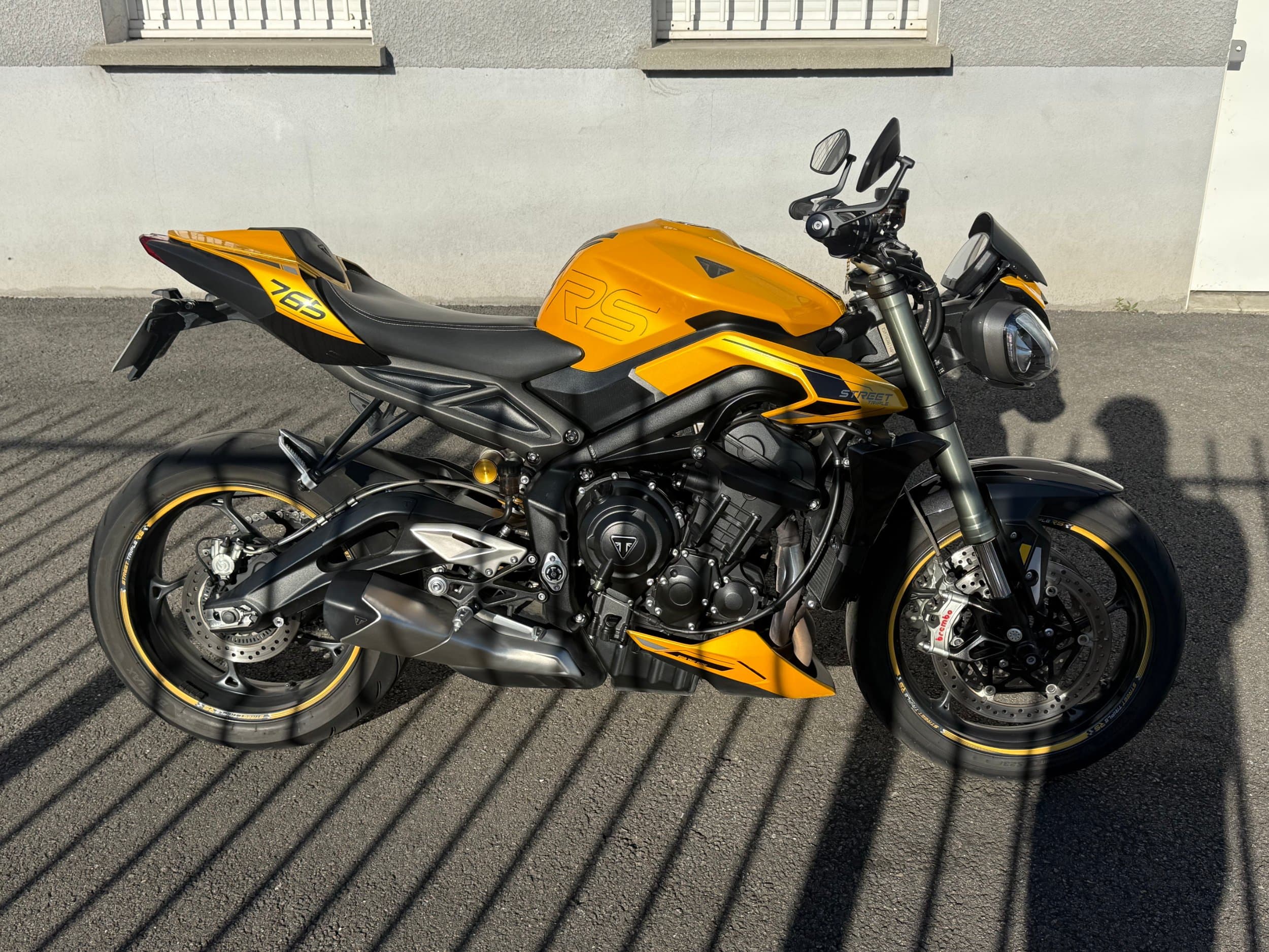 Triumph Street Triple 765 RS 2023 d'occasion — L'Atelier des Motards, Villefranche-sur-Saône — vue 2