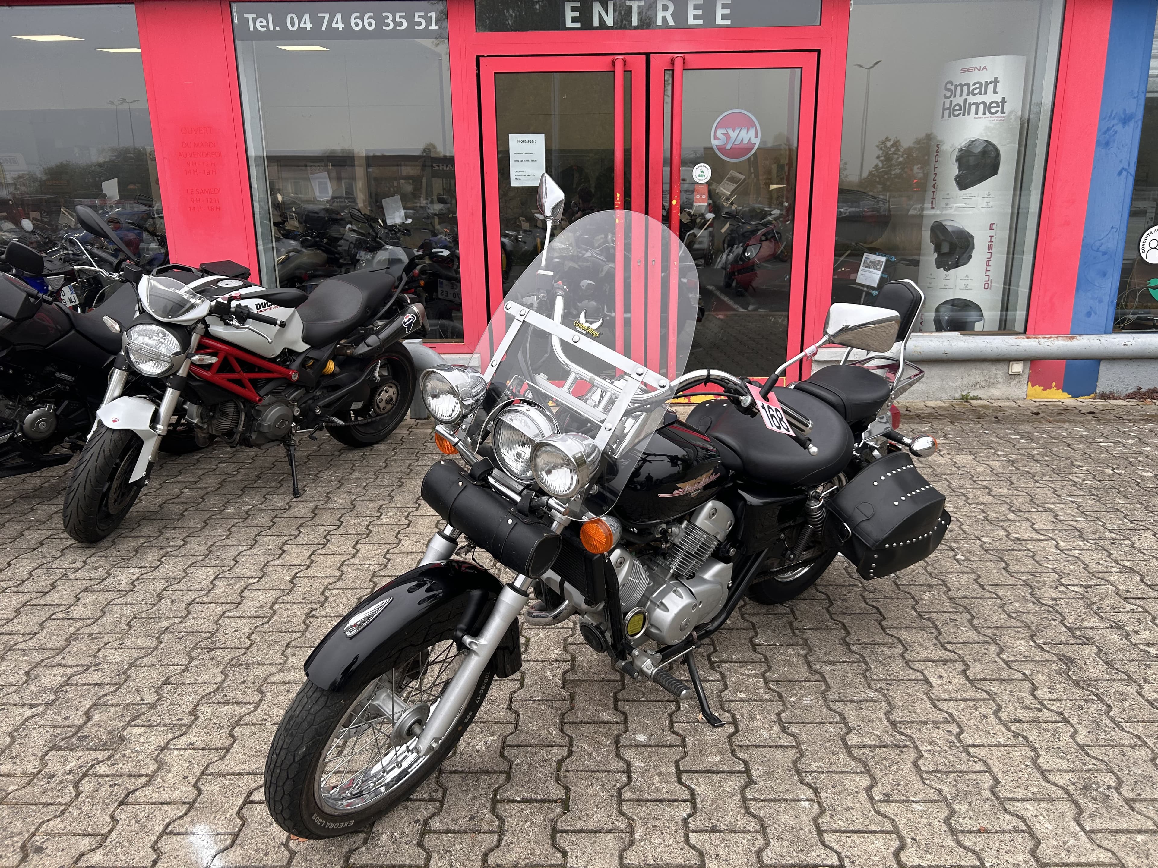 Honda Honda vt 125 shadow – 2000 – 13 900 km – révision complète effectuée – garantie 3 mois 2000 d'occasion — L'Atelier des Motards, Belleville-en-Beaujolais — vue 2