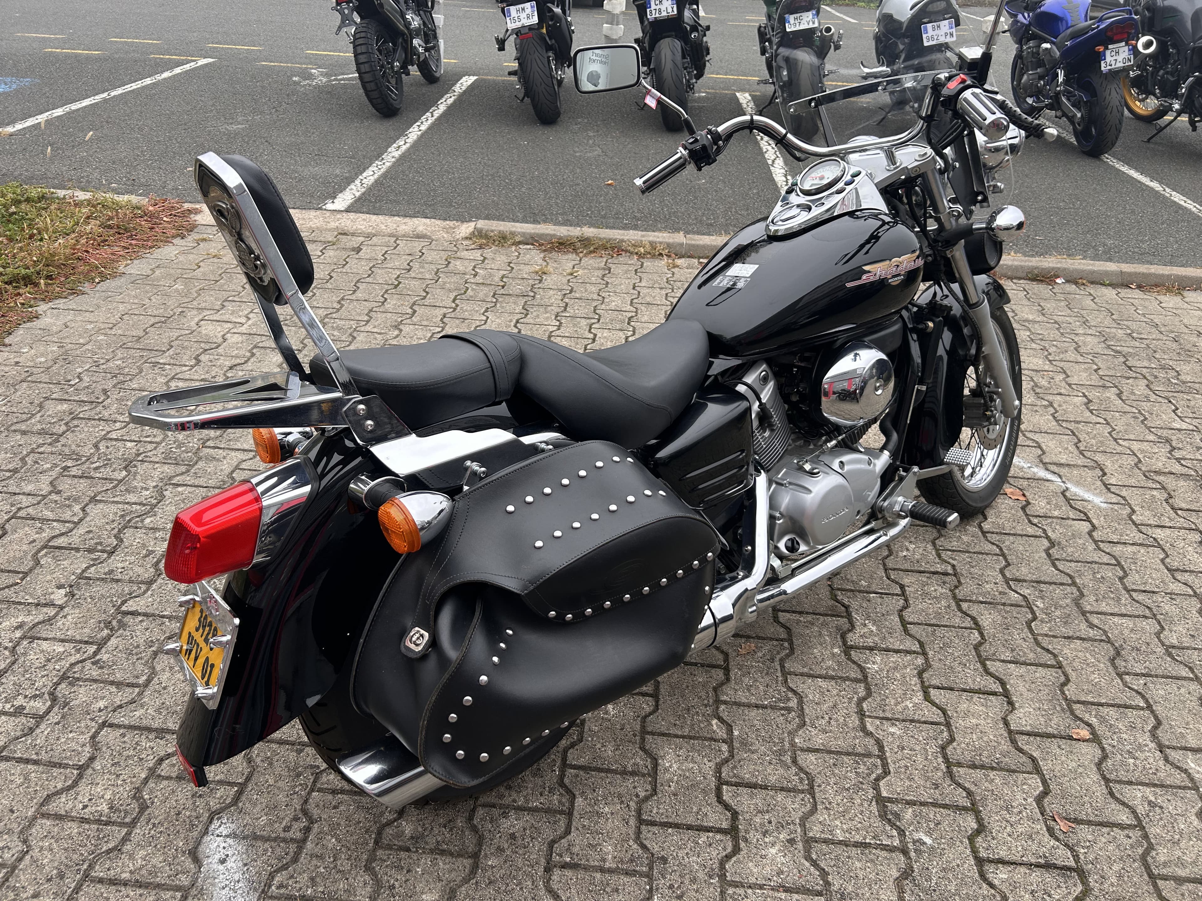 Honda Honda vt 125 shadow – 2000 – 13 900 km – révision complète effectuée – garantie 3 mois 2000 d'occasion — L'Atelier des Motards, Belleville-en-Beaujolais — vue 4