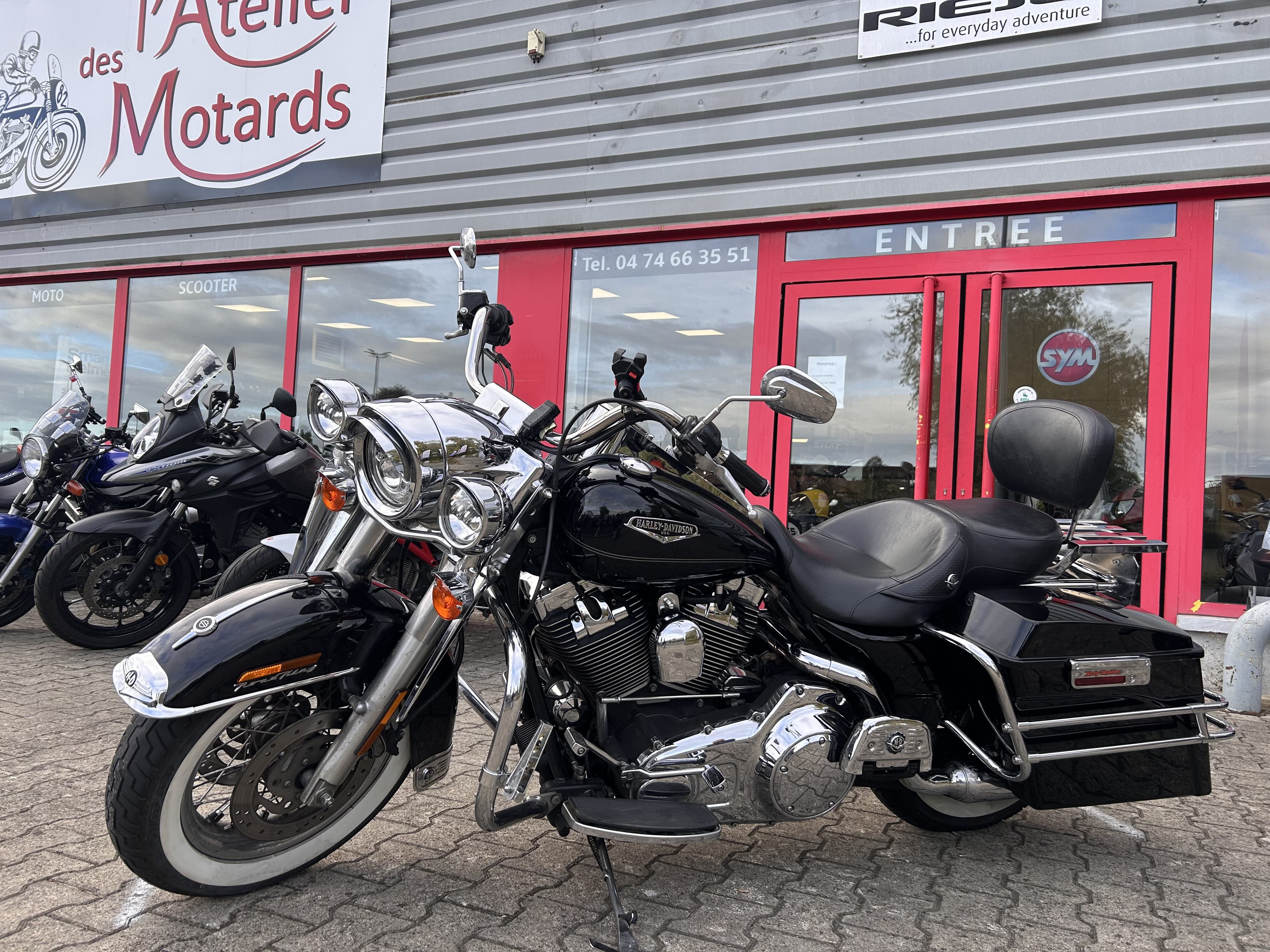 Harley-Davidson Harley-davidson road king – 2007 – gros v-twin, entretien harley-davidson & garantie 3 mois 2007 d'occasion — L'Atelier des Motards, Belleville-en-Beaujolais