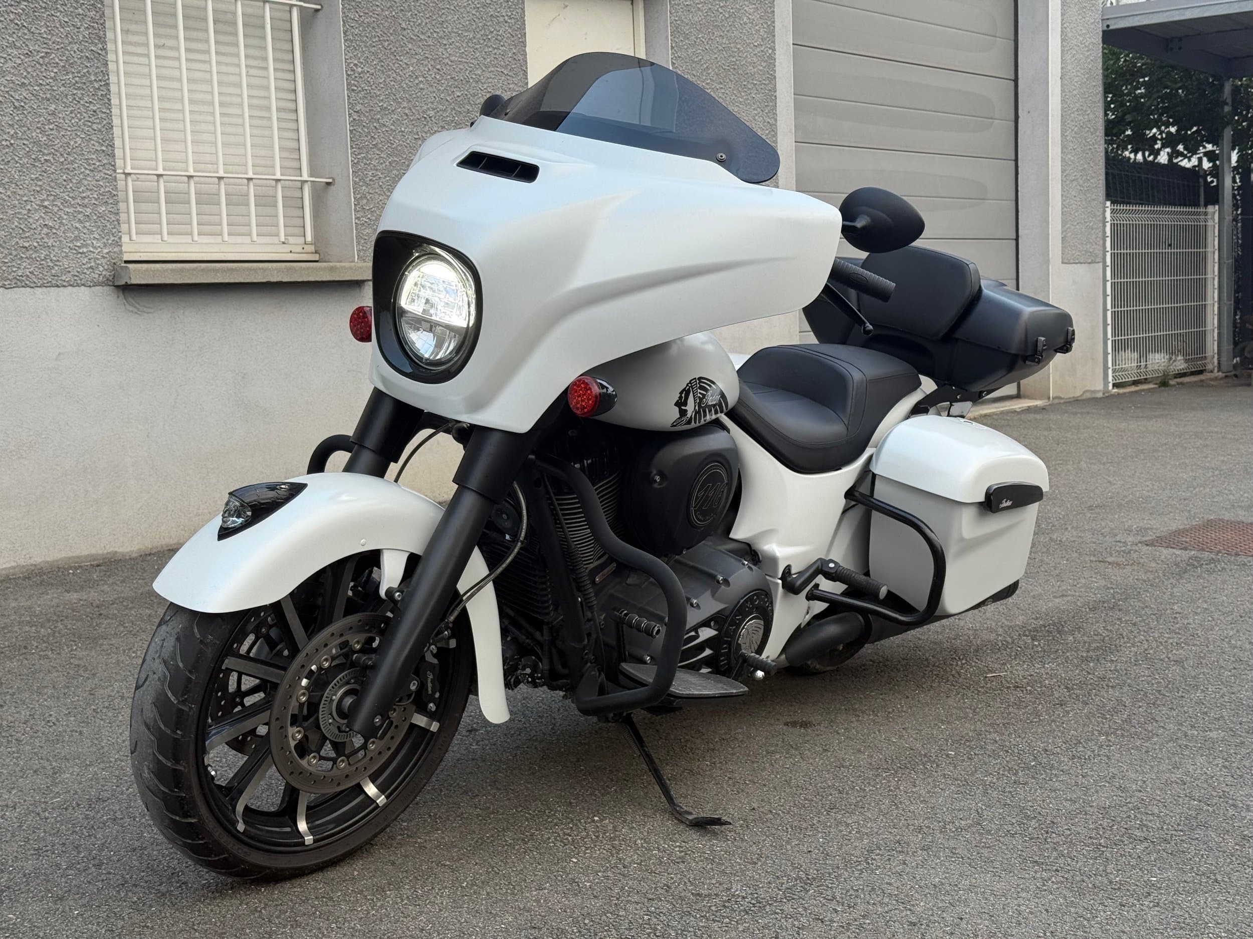 Indian Chieftain Dark Horse 2026 d'occasion — L'Atelier des Motards, Villefranche-sur-Saône