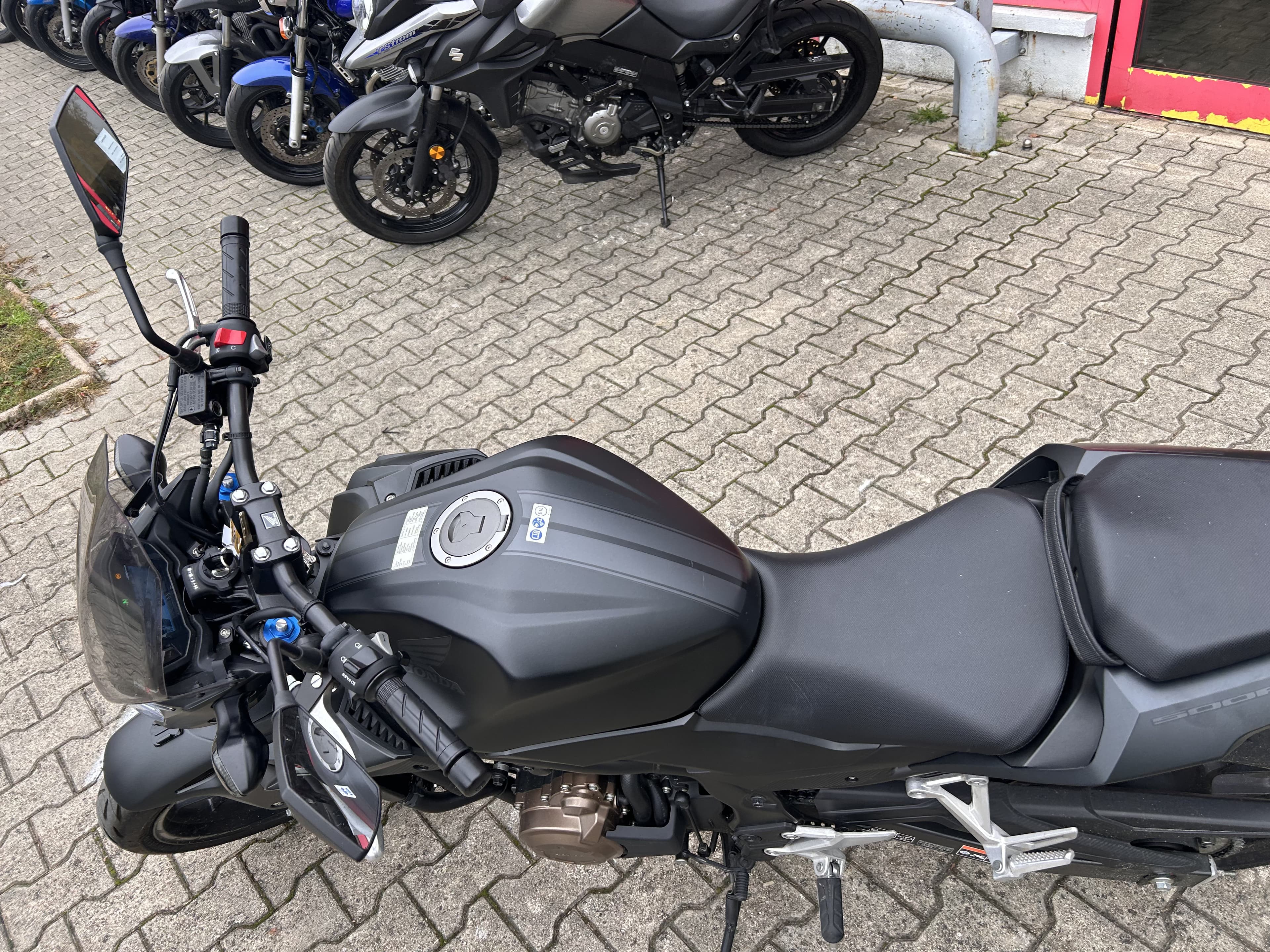 Honda HONDA CB 500 F ABS – 2017 – SEULEMENT 15 865 KM – 4 490 € 2017 d'occasion — L'Atelier des Motards, Belleville-en-Beaujolais — vue 5